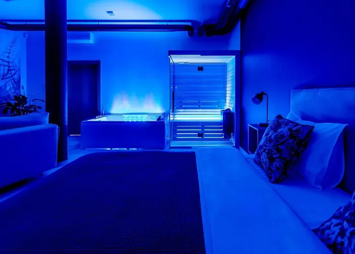 Warowna 2 Premium Jacuzzi & Sauna شقة *